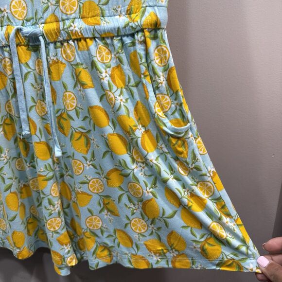 ALEX'S LEMONADE STAND Womens Size M Short Sleeves Lemon Print Romper Shorts - Picture 8 of 15